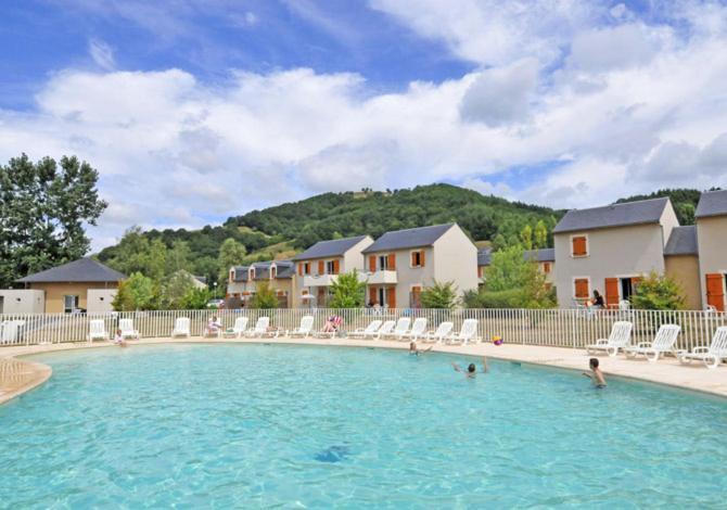 T3 La Savane Saint Geniez D'Olt 2 Piscines Chauffees Dans Une Charmante Residence De Vacances Ngoại thất bức ảnh